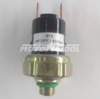 Датчик давления Honda/Accura, OE: 80440-SDO-003; 3/8-24 UNF Male. HP: 26.5 kg/cm2 Off, LP: 2.0 kg/cm2 Off R12